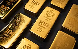 黄金一周跌逾4%，技术性卖压与利率顾虑交织